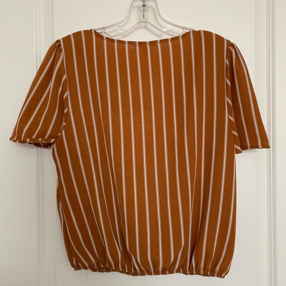 Wrap Top - Picture 3 of 4